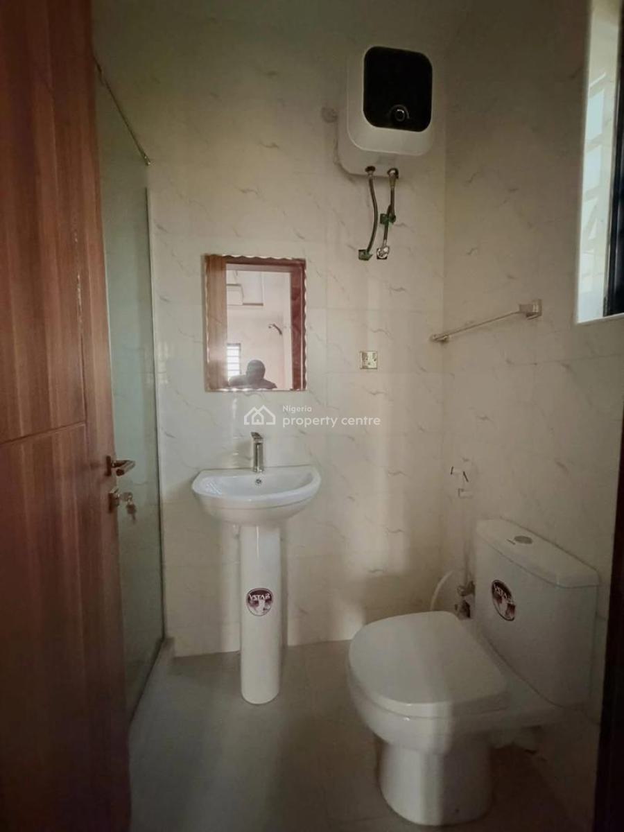 Spacious 4bedroom Fully Detached Duplex, Gra Phase 2, Magodo, Lagos, Detached Duplex for Sale