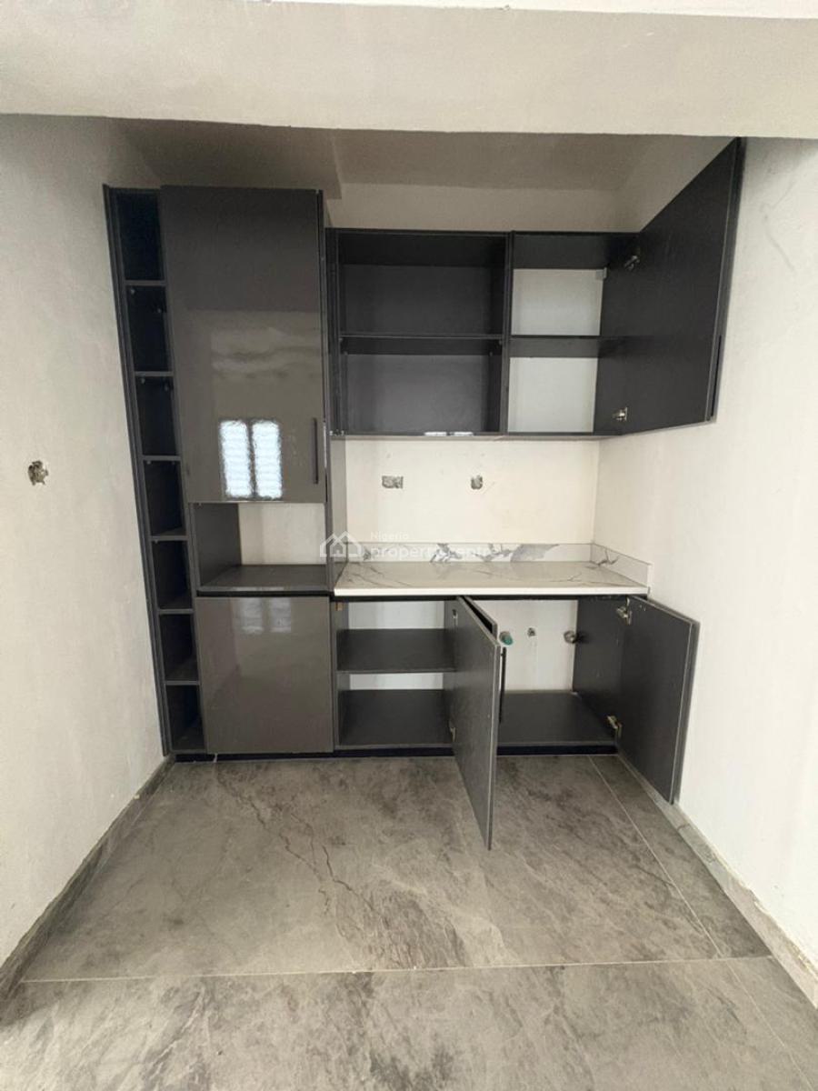 7-bedroom Detached House with Gym & Swimming Pool, Lekki, Lagos, House for Sale