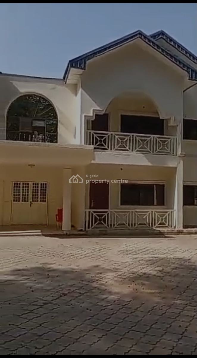 8 Units of 3 Bedrooms Flats, Asokoro District, Abuja, Flat / Apartment for Rent