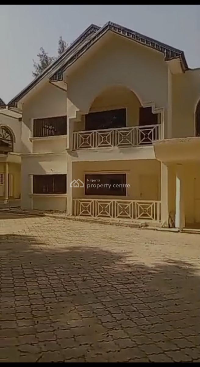 8 Units of 3 Bedrooms Flats, Asokoro District, Abuja, Flat / Apartment for Rent
