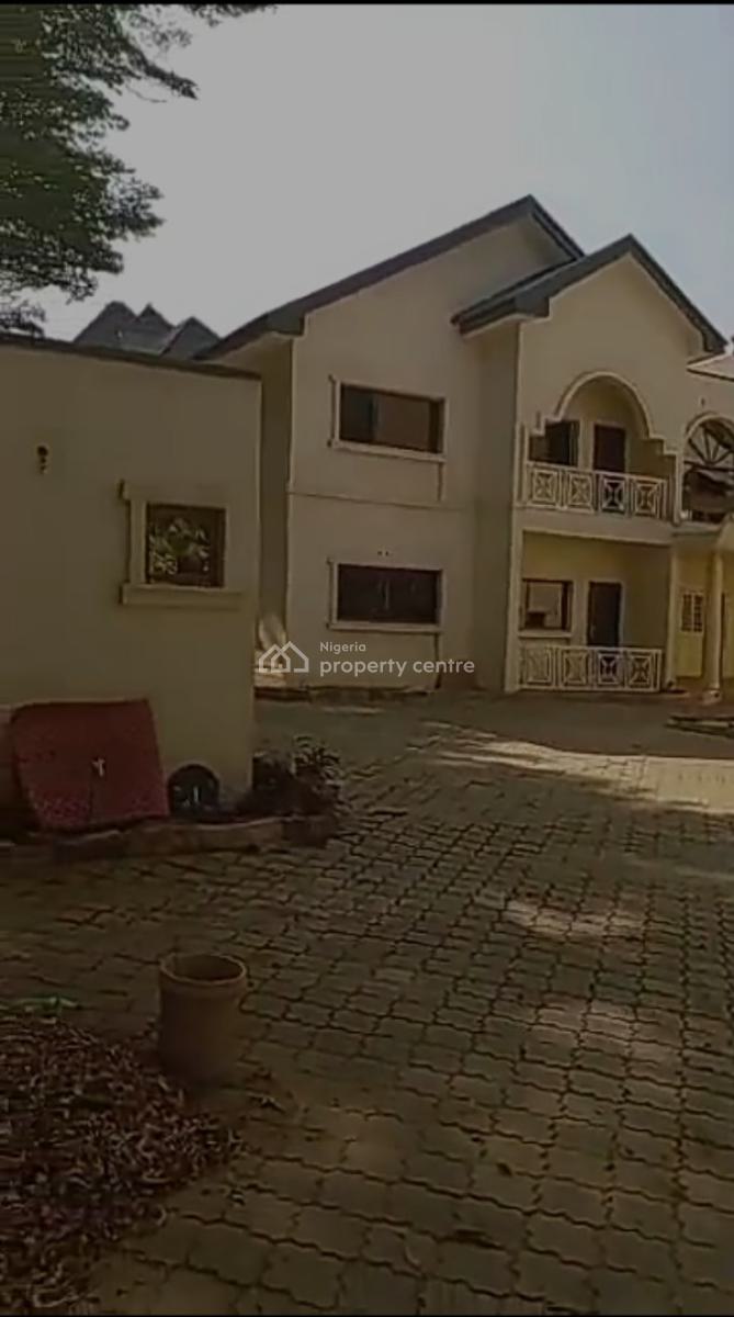 8 Units of 3 Bedrooms Flats, Asokoro District, Abuja, Flat / Apartment for Rent