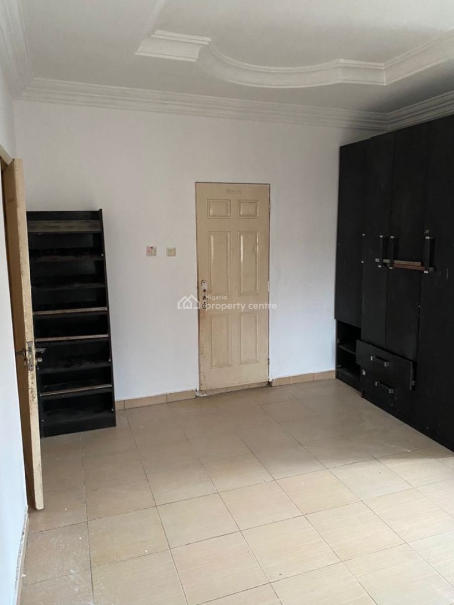 Nice and Spacious 3 Bedroom Apartment All Rooms En-suite, Omole Extension, Omole Phase 2, Ikeja, Lagos, Flat / Apartment for Rent