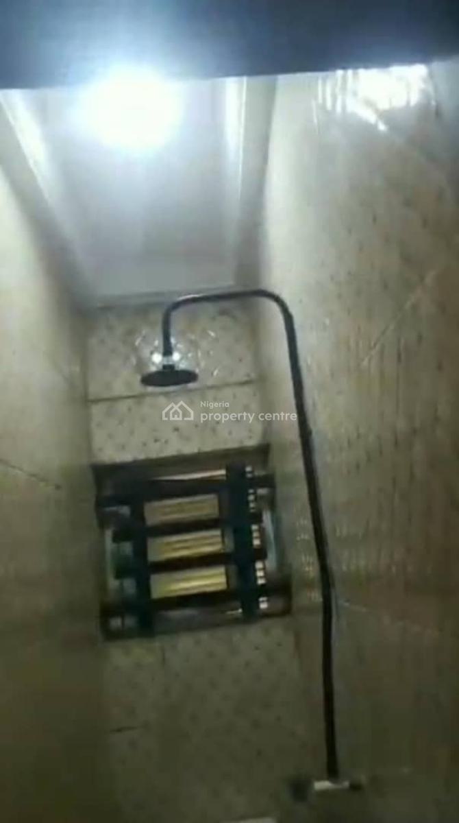 Lovely 2 Bedroom Flat, Aguda, Surulere, Lagos, Flat / Apartment for Rent