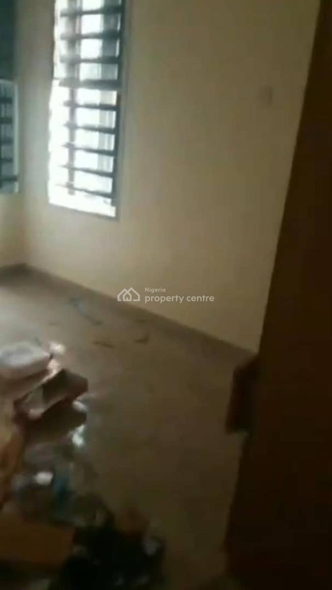 Lovely 2 Bedroom Flat, Aguda, Surulere, Lagos, Flat / Apartment for Rent