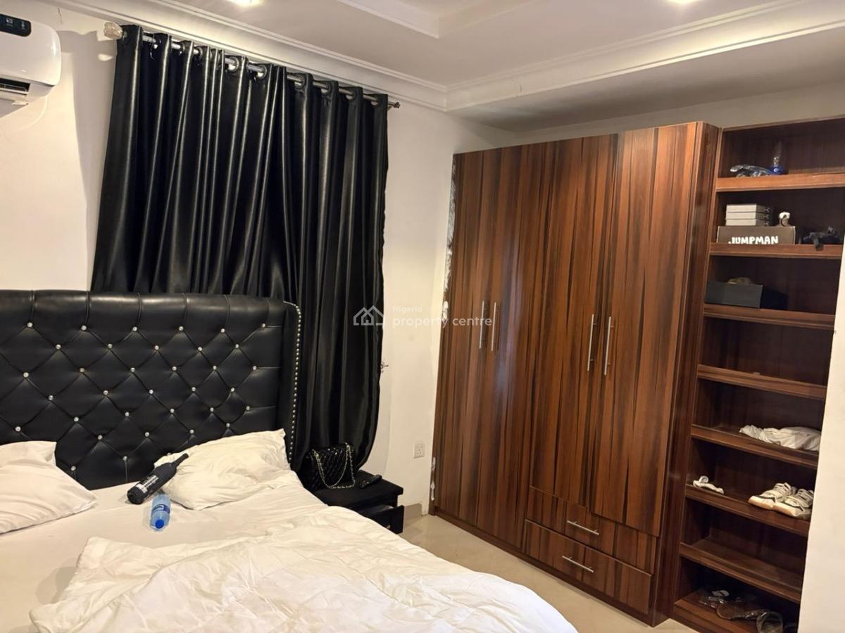 Partially Furnished Two Bedrooms Flat, Grace Court, Katampe (main), Katampe, Abuja, Flat / Apartment for Rent