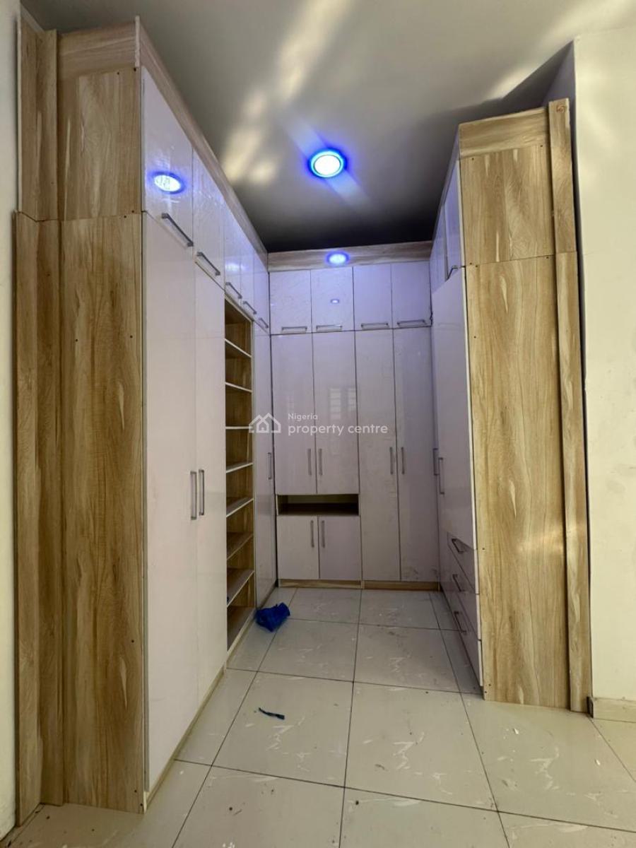 Well Maintained 4 Bedroom Semi Detached Duplex, Lekki, Lagos, Semi-detached Duplex for Rent