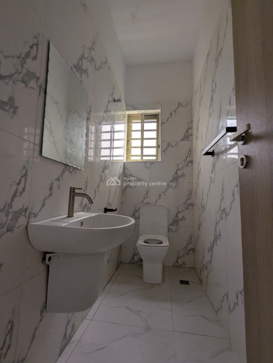 Access to Everywhere. Smart Moves. 2-bedroom Apartment, Lekki Scheme 2, Ajah, Lagos, Flat / Apartment for Rent