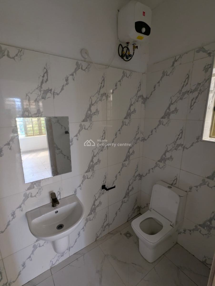 Access to Everywhere. Smart Moves. 2-bedroom Apartment, Lekki Scheme 2, Ajah, Lagos, Flat / Apartment for Rent