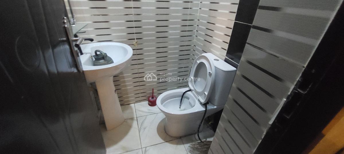 2 Bedroom Flat, Life Camp, Abuja, Flat / Apartment for Sale