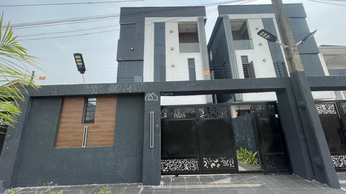 Luxury 5-bedroom Terrace with Bq., Lekki Phase 1, Lekki, Lagos, Semi-detached Duplex for Sale