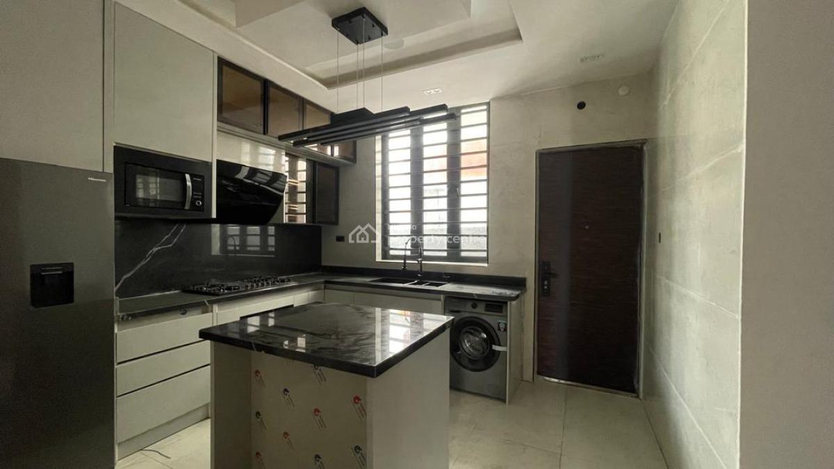 Luxury 5-bedroom Terrace with Bq., Lekki Phase 1, Lekki, Lagos, Semi-detached Duplex for Sale