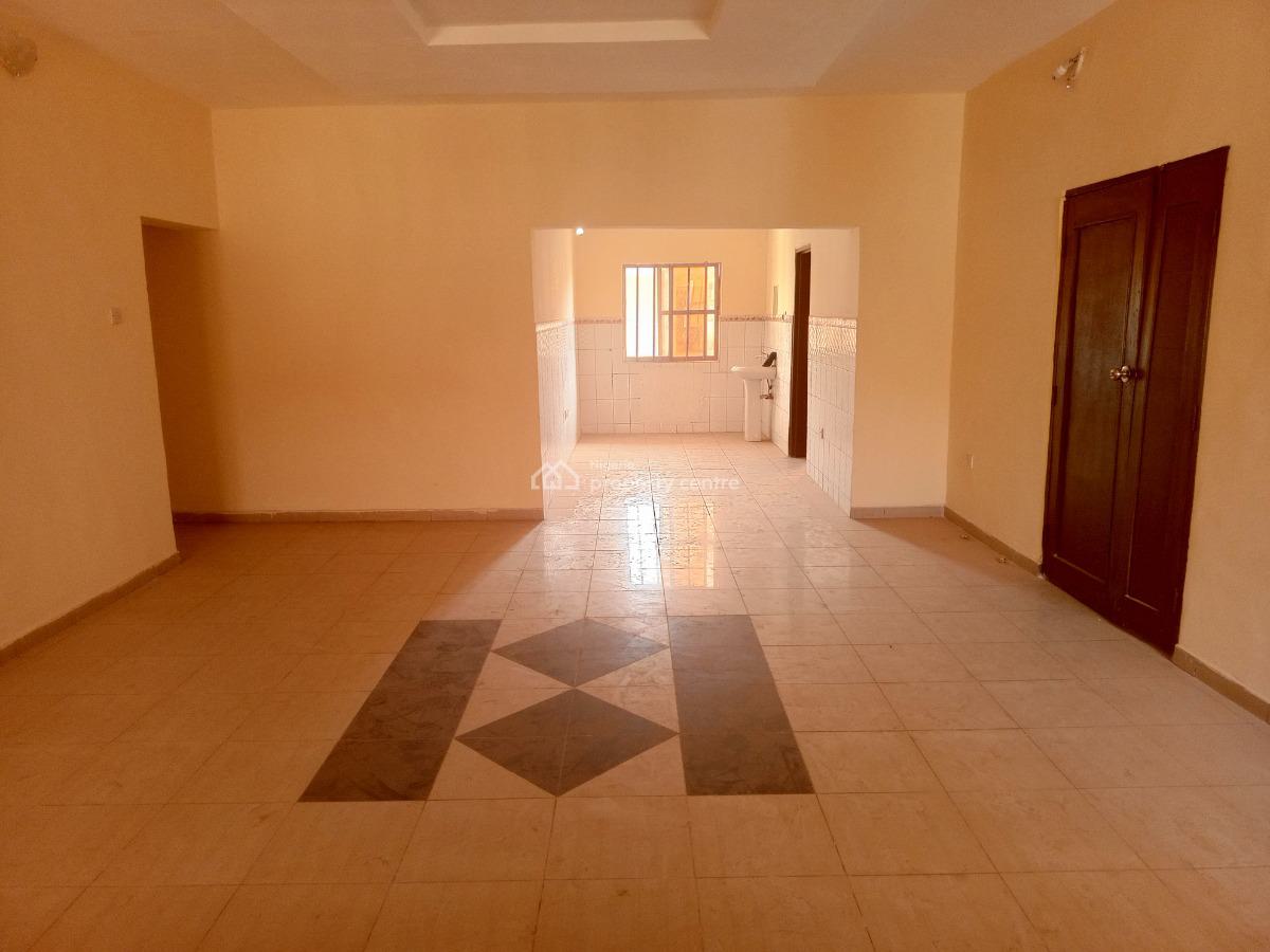 Newly Renovated 3 Bedroom Block of Flat with Bq, Aso Radio Katampe, Katampe, Abuja, Flat / Apartment for Rent