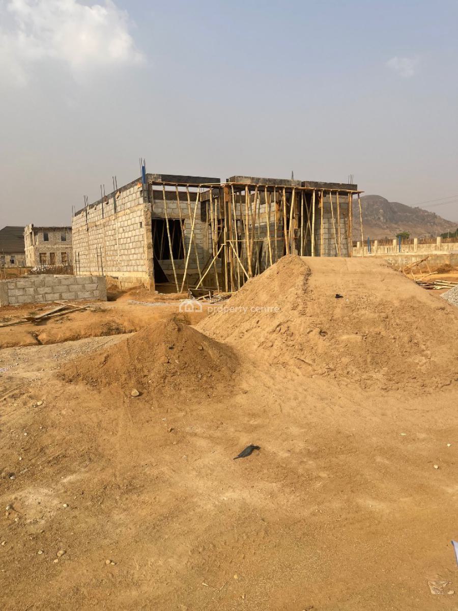 250sqm of Estate Residential Land for 4 Bedroom Terrace Duplex, Along Kubwa Express Road, Dei-dei, Abuja, Residential Land for Sale