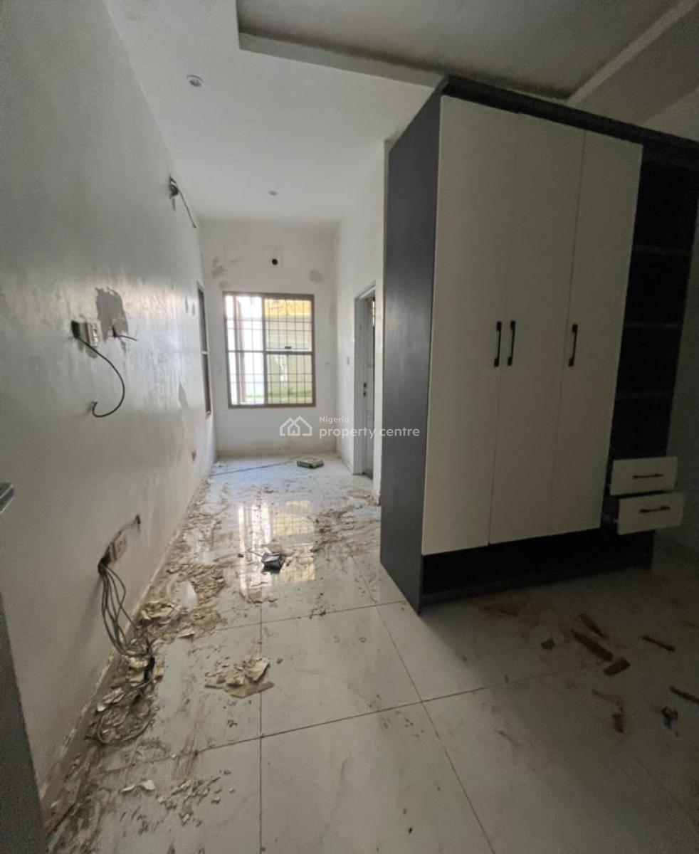 a Newly and Spacious Open Floor 2 Bedrooms Flat, Guzape District, Abuja, Flat / Apartment for Rent