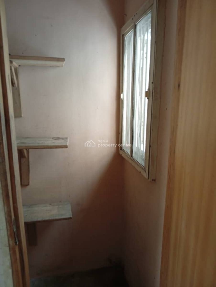 Nice and Spacious 2 Bedroom Apartment All Rooms En-suite, Gra Phase 1, Magodo, Lagos, Flat / Apartment for Rent