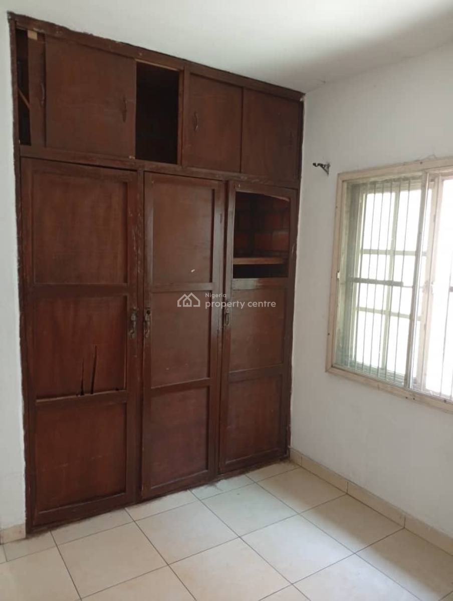 Nice and Spacious 2 Bedroom Apartment All Rooms En-suite, Gra Phase 1, Magodo, Lagos, Flat / Apartment for Rent