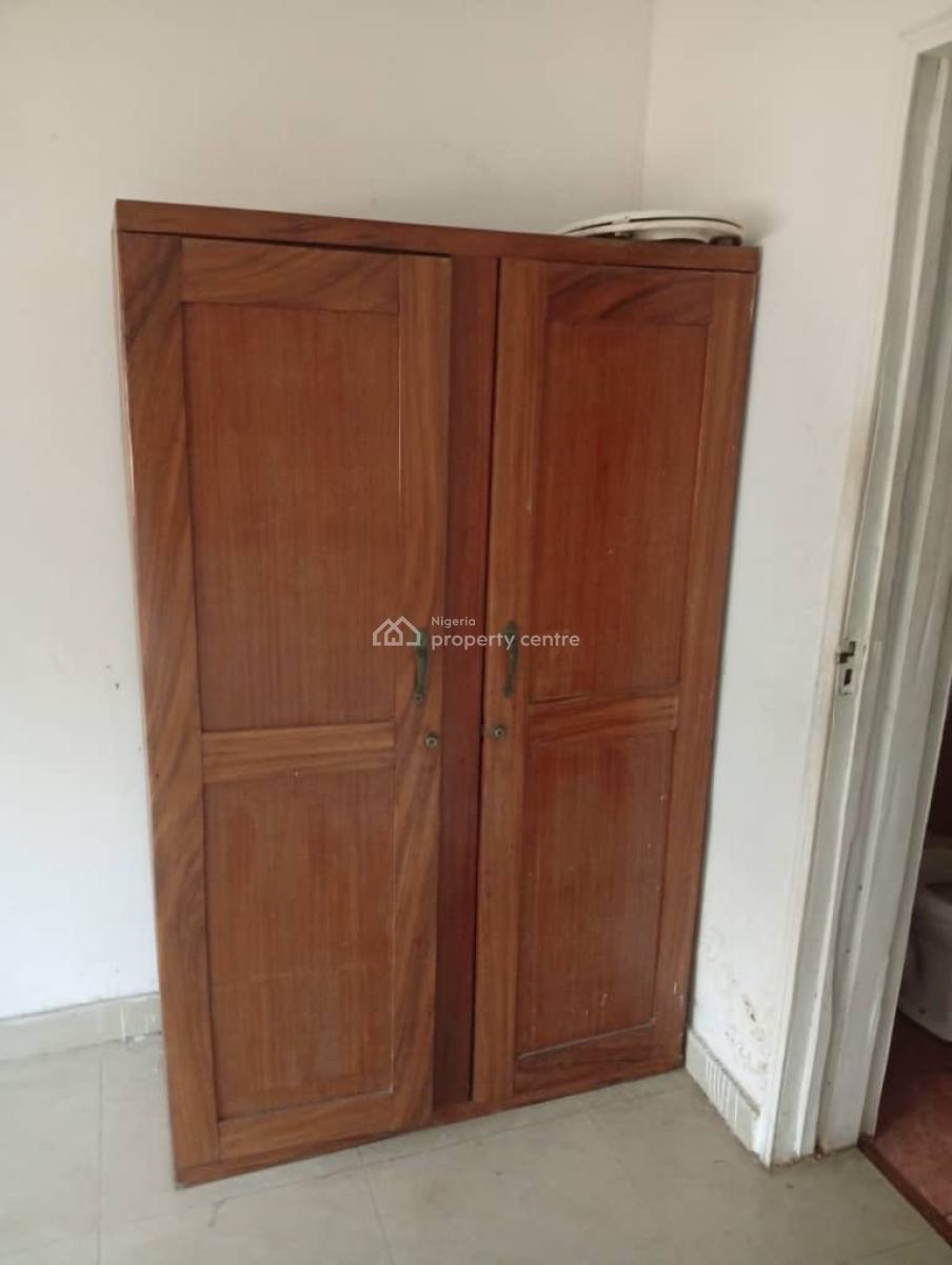Nice and Spacious 2 Bedroom Apartment, Gra Phase 1, Magodo, Lagos, Flat / Apartment for Rent