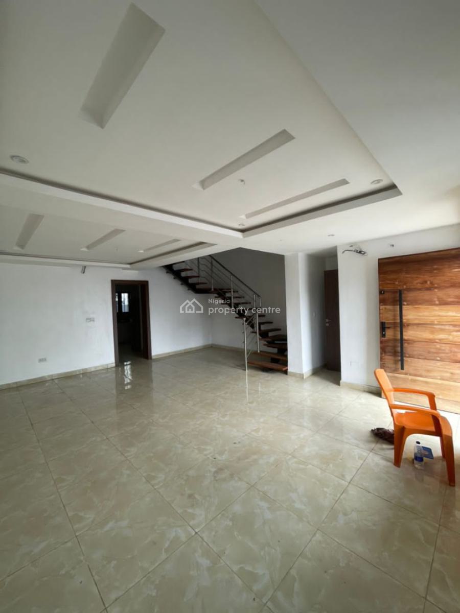 4 Bedroom Terrace Duplex with Bq, Gym and Swimming Pool, Lekki Phase 1, Lekki, Lagos, Terraced Duplex for Rent