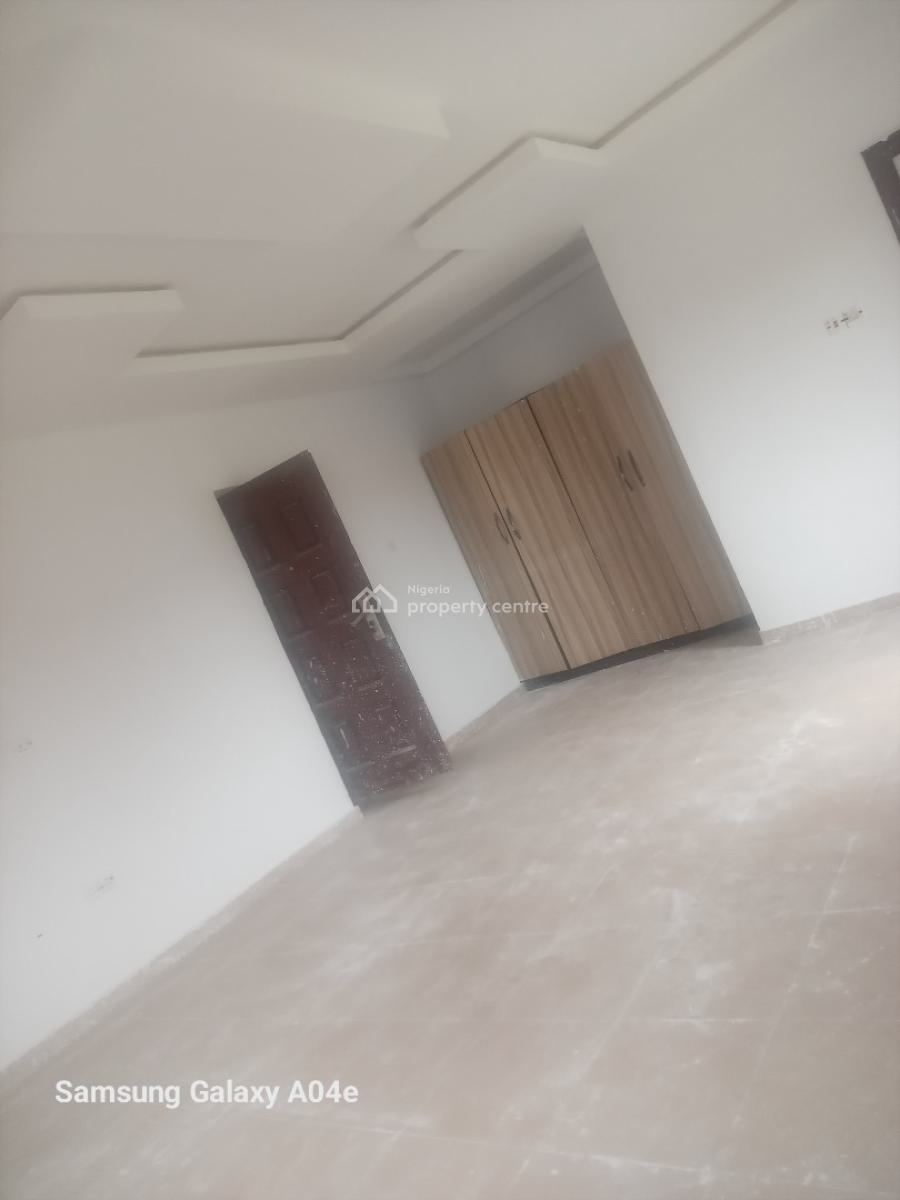 Spacious Fine 2 Bedroom Flat Upstairs, Unity Estate, Badore, Ajah, Lagos, Flat / Apartment for Rent