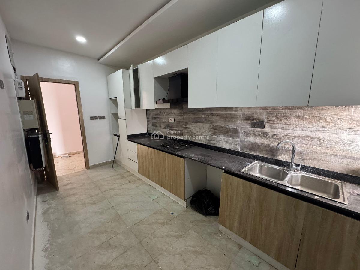 a Luxury Built 2 Bedroom Serviced Apartment., Citadel Views Estate, Ogombo., Lekki, Lagos, Flat / Apartment for Rent