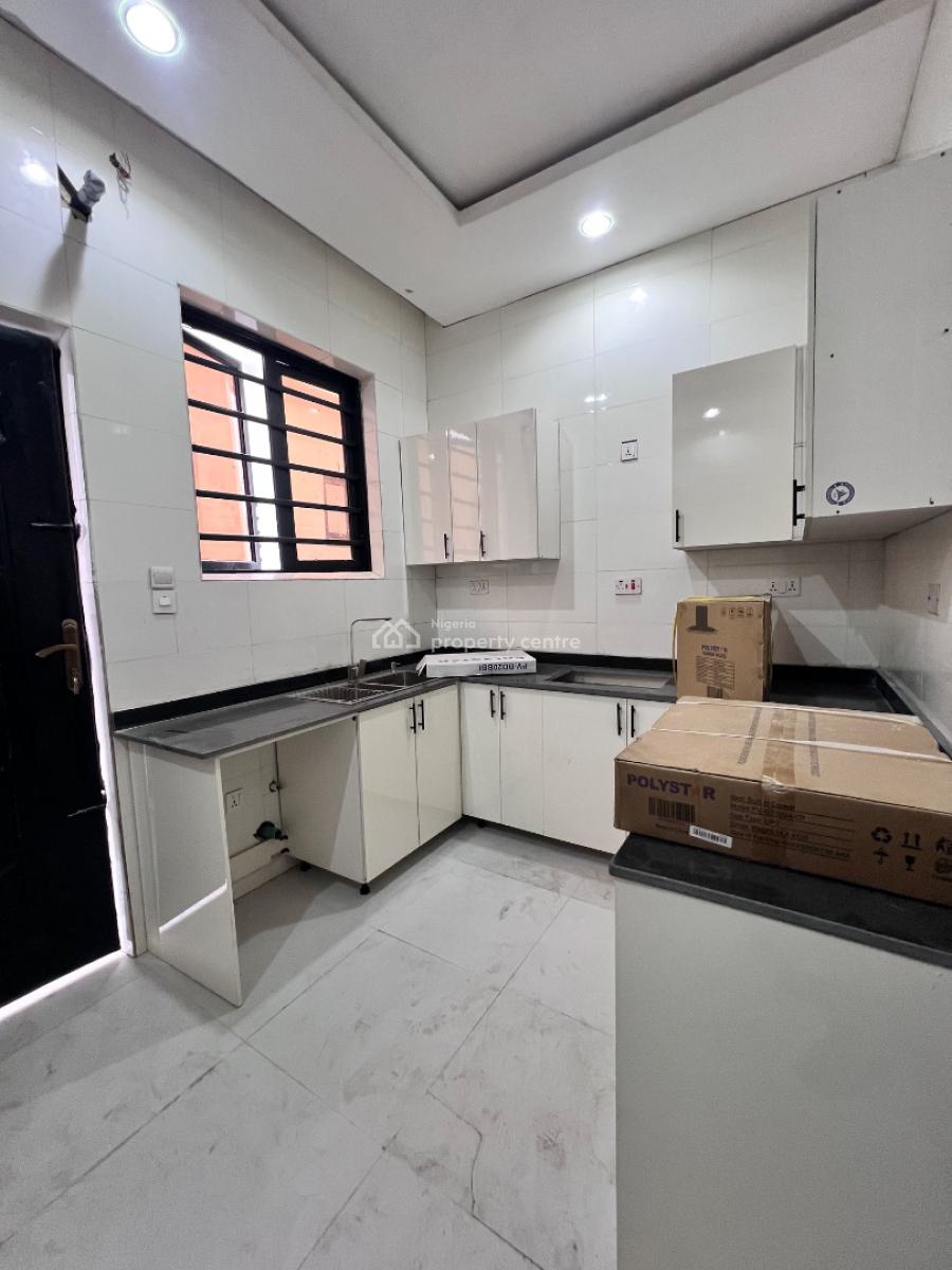 4 Bedroom Semi Detached with Bq, Ikota, Lekki, Lagos, Semi-detached Duplex for Sale