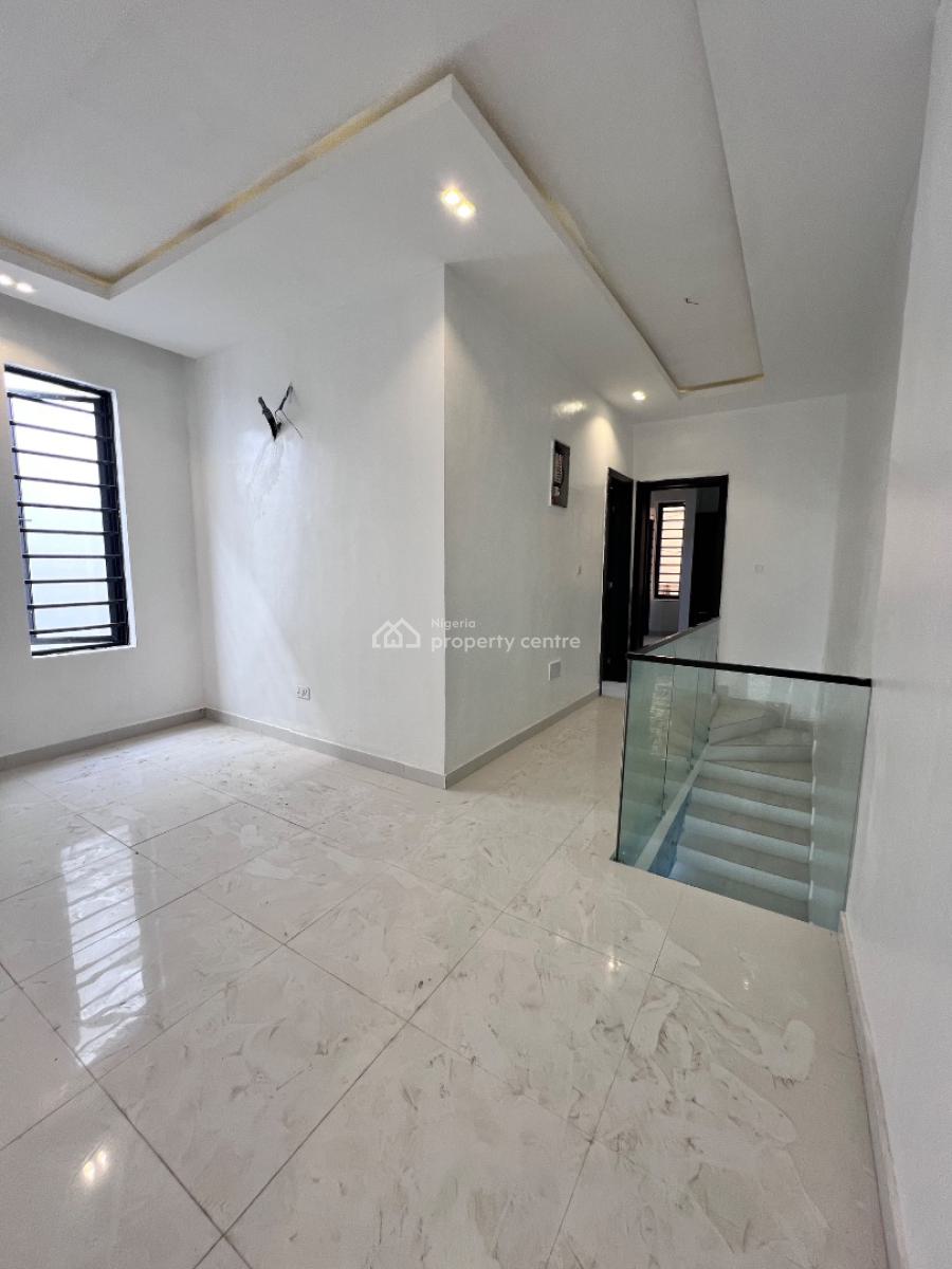 4 Bedroom Semi Detached with Bq, Ikota, Lekki, Lagos, Semi-detached Duplex for Sale