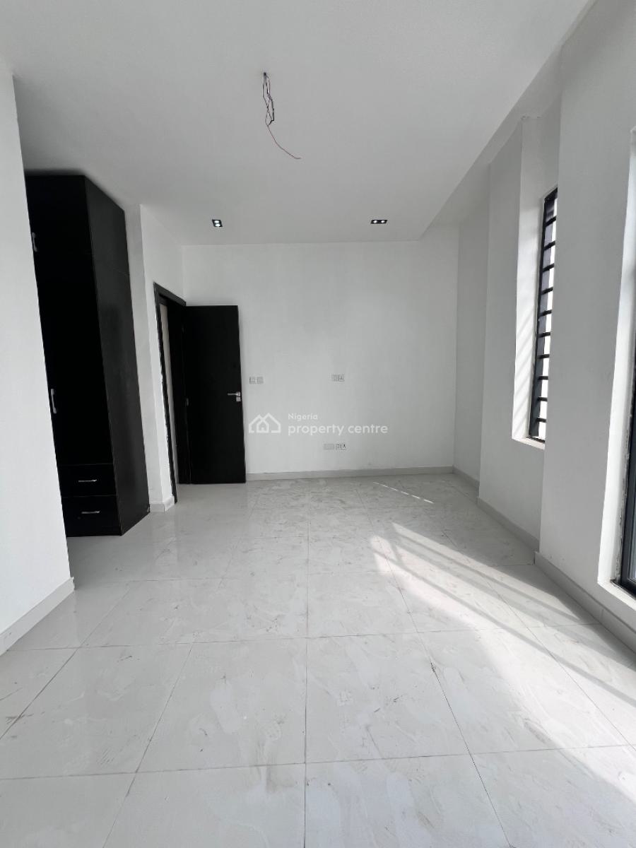 4 Bedroom Semi Detached with Bq, Ikota, Lekki, Lagos, Semi-detached Duplex for Sale