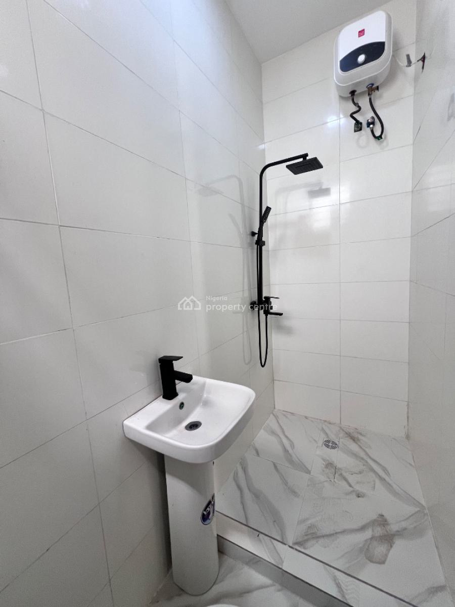 4 Bedroom Semi Detached with Bq, Ikota, Lekki, Lagos, Semi-detached Duplex for Sale