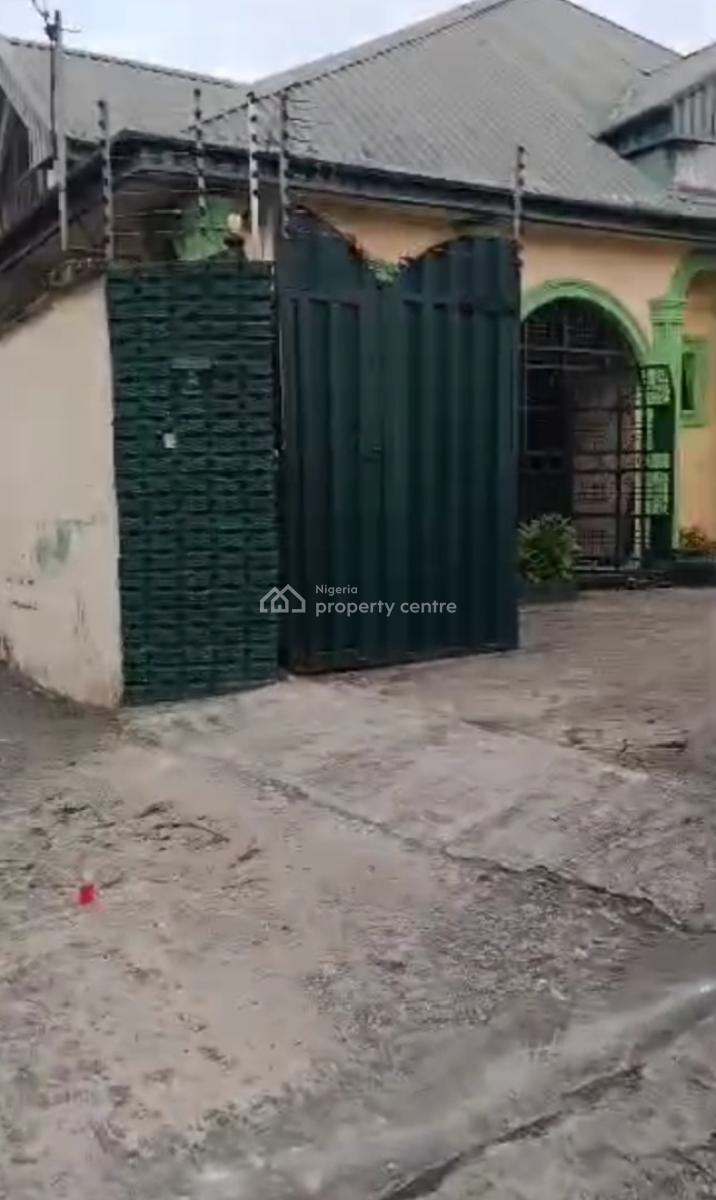 3 Bedroom Bungalow with a Penthouse, Woji, Port Harcourt, Rivers, Detached Bungalow for Sale