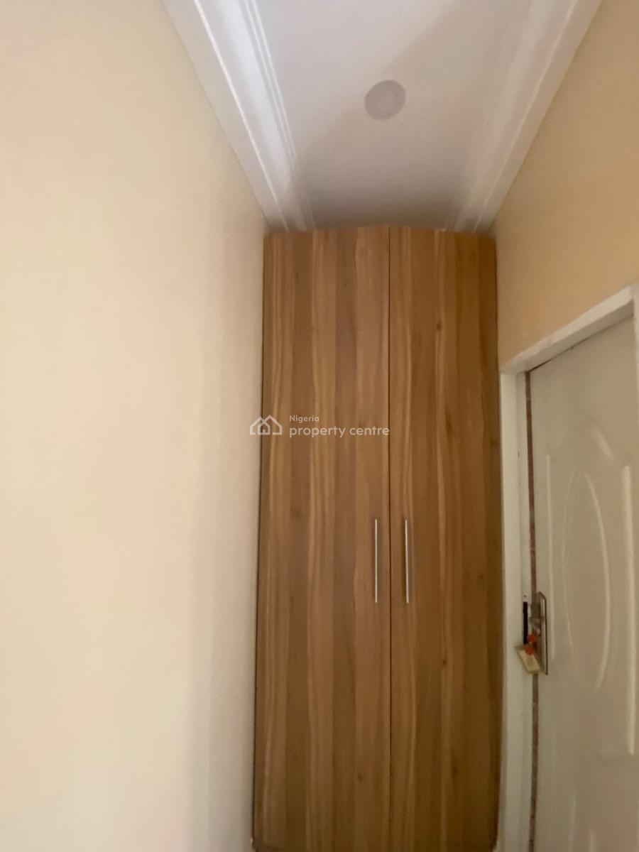Two Bedroom Apartment Upstairs, Thera Annex Estate, Ajah, Lagos, Flat / Apartment for Rent