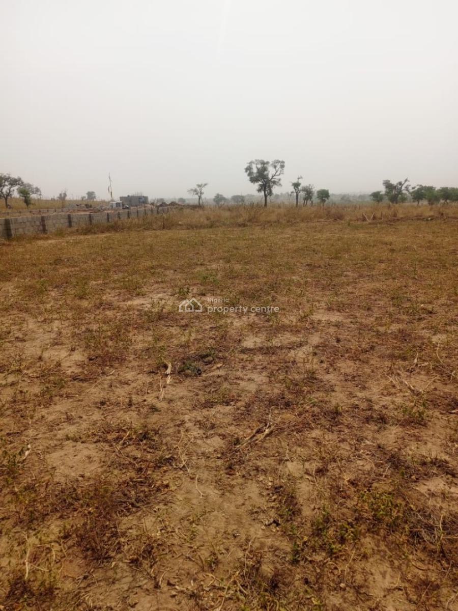 400sqm of Estate Residential Duplex Plot, Airport Road, Hutu, Lugbe District, Abuja, Land for Sale
