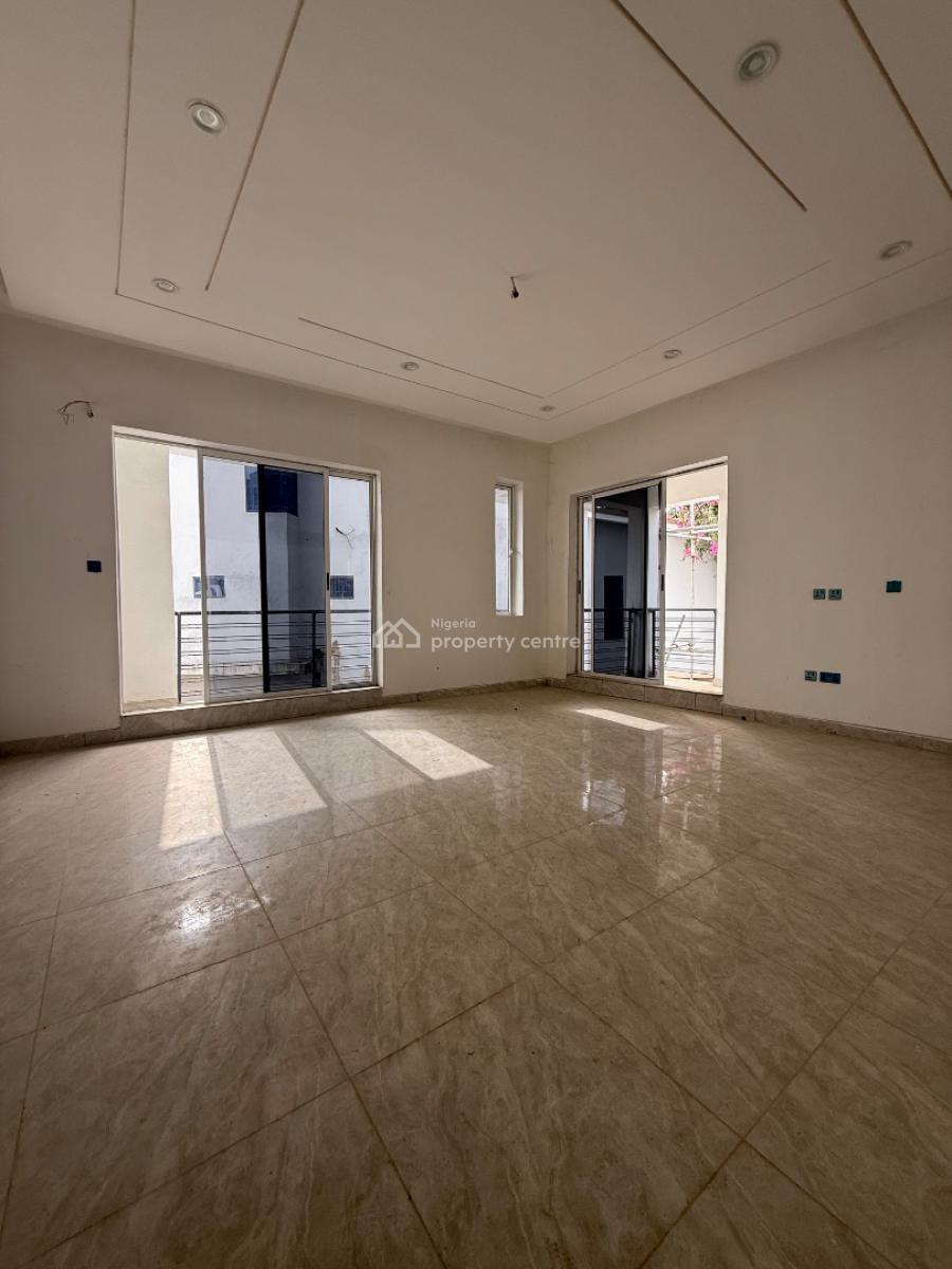 Spacious and Functional 5 Bedroom Terraced Duplex with 1 Room Bq, Guzape District, Abuja, Terraced Duplex for Rent