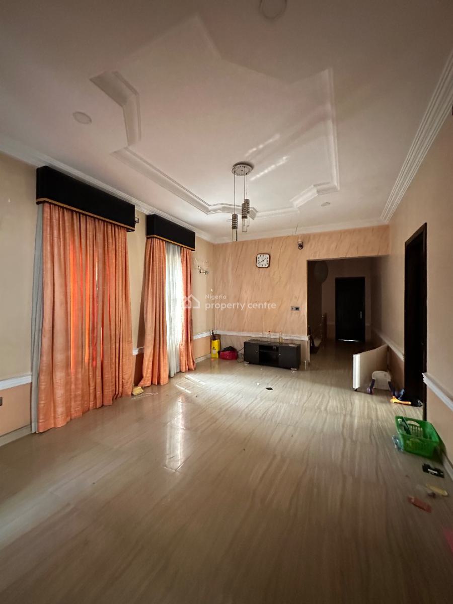 Contemporary 4 Bedroom Duplex with Swimming Pool and Bq, Lekki Phase 1, Lekki, Lagos, Commercial Property for Rent