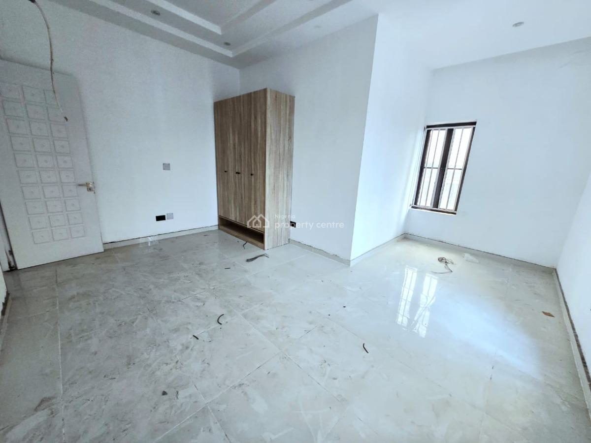 Brand New Fully Fitted 3 Bedroom Apartment, Lekki Phase 1, Lekki, Lagos, Flat / Apartment for Rent
