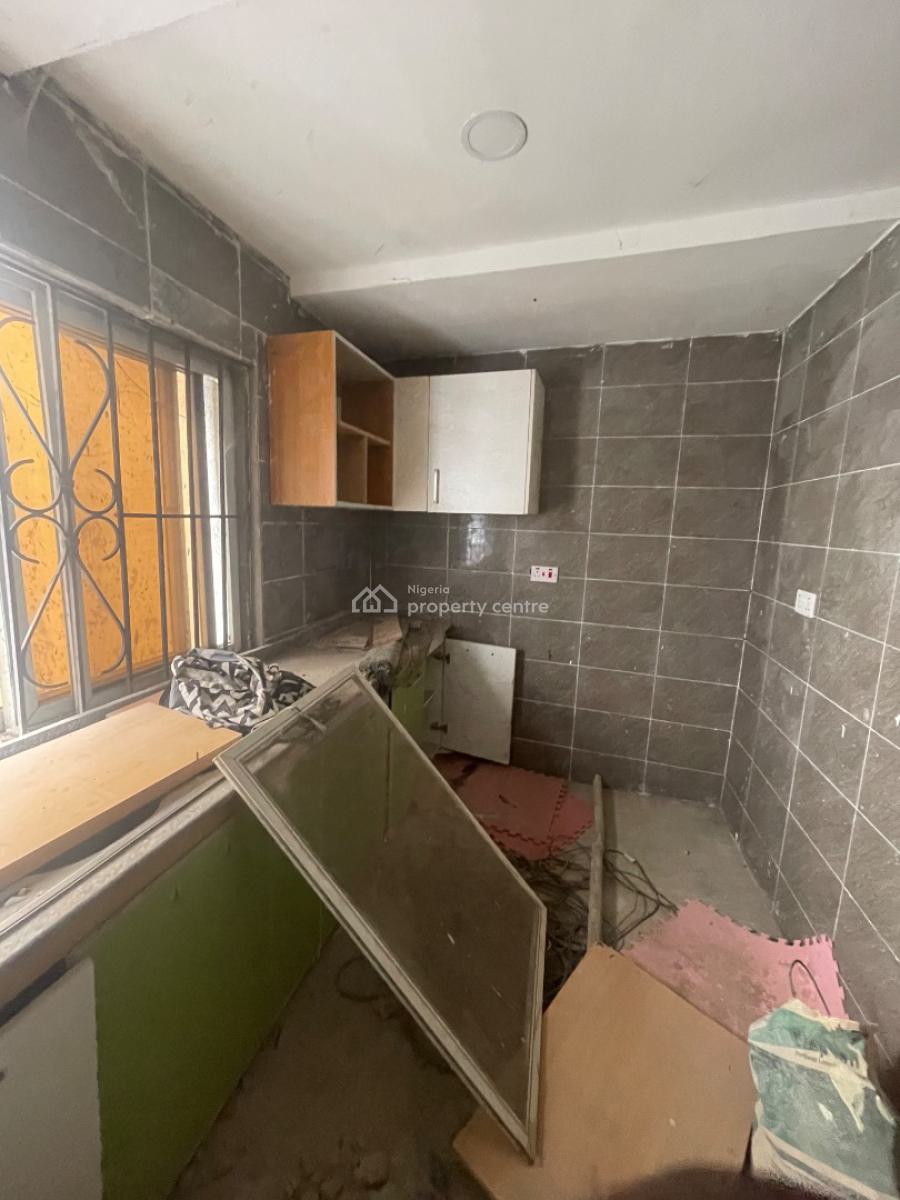 3 Bedroom Apartments, Unilag Estate Gate, Gra Phase 1, Magodo, Lagos, Flat / Apartment for Rent