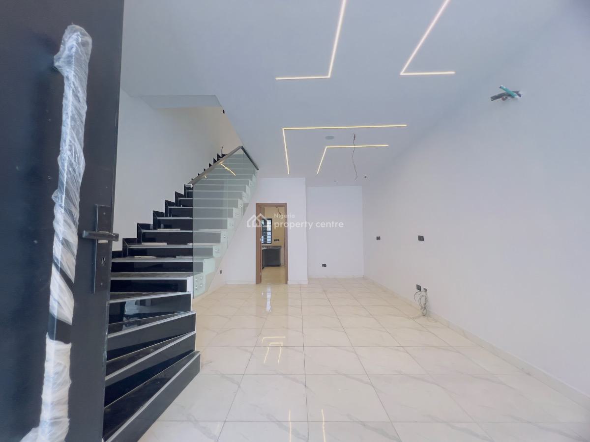 2 Bedroom Terraced Duplex, Lekki Phase 2, Lekki, Lagos, Terraced Duplex for Sale