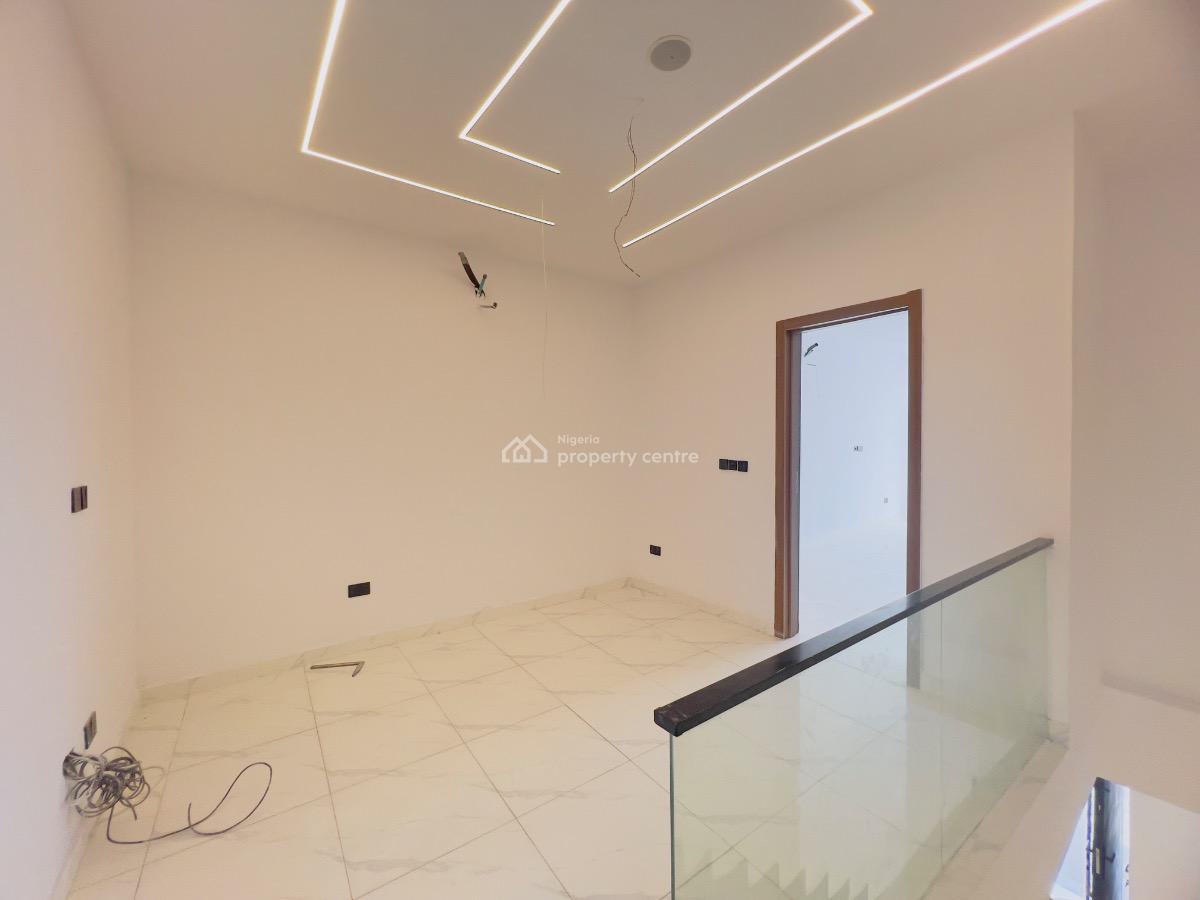 2 Bedroom Terraced Duplex, Lekki Phase 2, Lekki, Lagos, Terraced Duplex for Sale