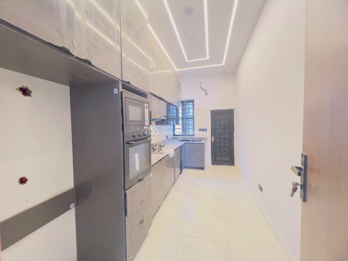 2 Bedroom Terraced Duplex, Lekki Phase 2, Lekki, Lagos, Terraced Duplex for Sale