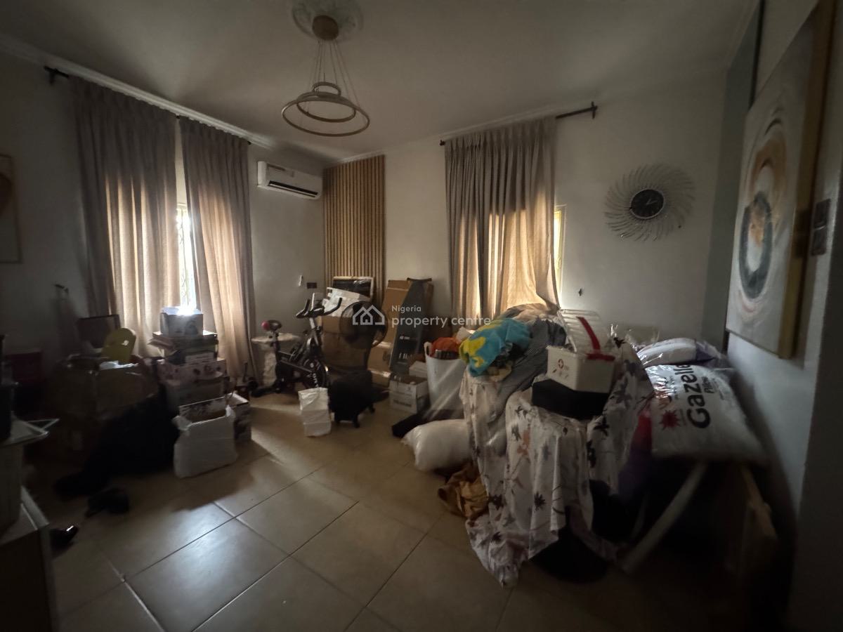Luxury & Spacious 3 Bedroom Apartment, Gra Phase 2, Magodo, Lagos, Flat / Apartment for Sale
