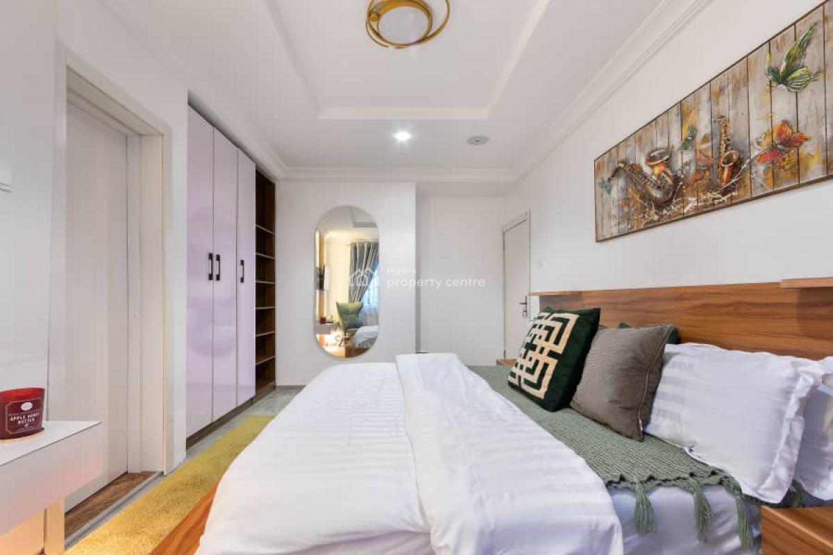 Fully Furnished 3 Bed Apartment with Swimming Pool and Gym, Lekki Phase 1, Lekki, Lagos, Flat / Apartment for Rent