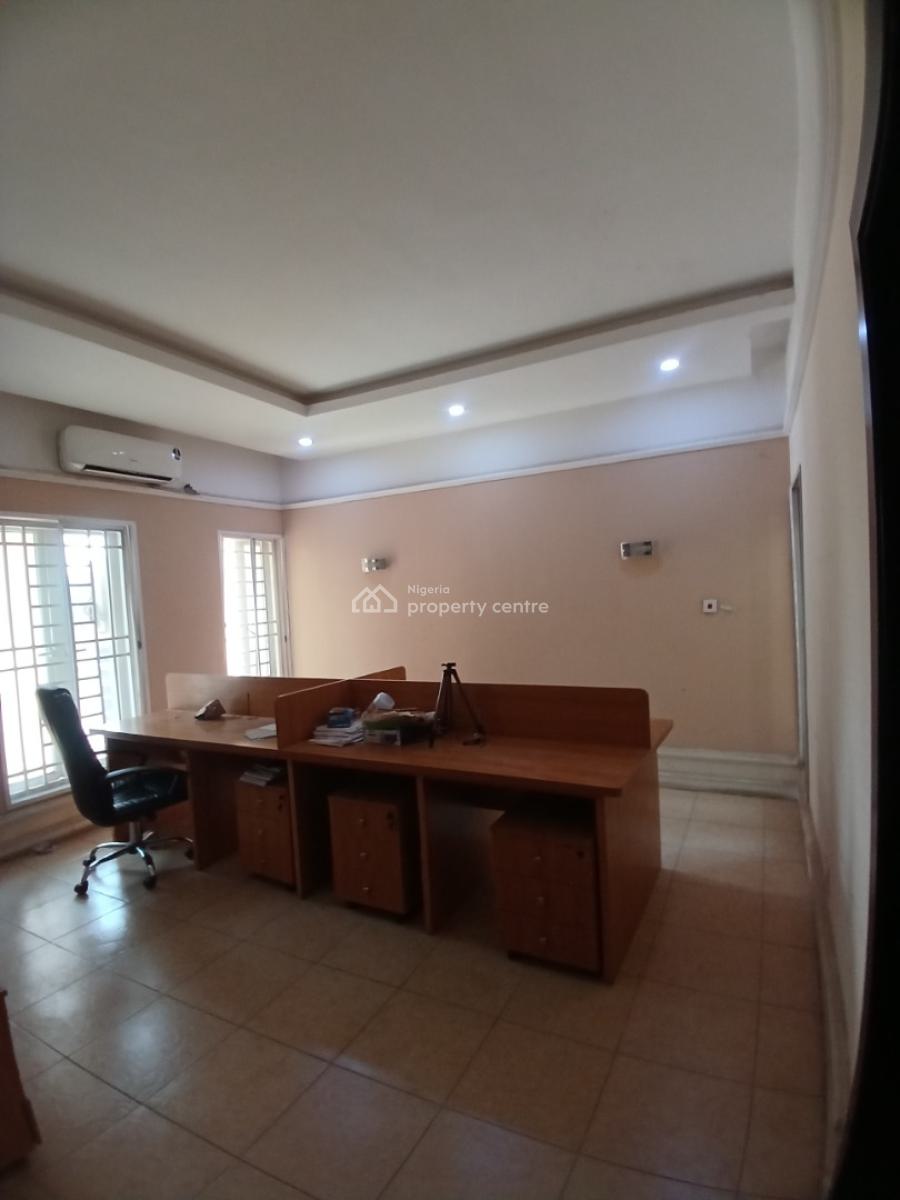 Under Renovation 4 Bedroom Terraced Duplex with 1 Room, Diplomatic Zone, Asokoro District, Abuja, Terraced Duplex for Rent