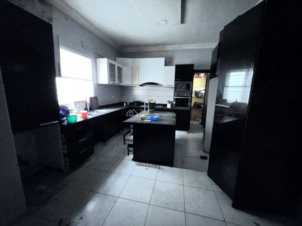 Spacious 5-bedroom Detached House, Lekki Phase 1, Lekki, Lagos, Detached Duplex for Rent