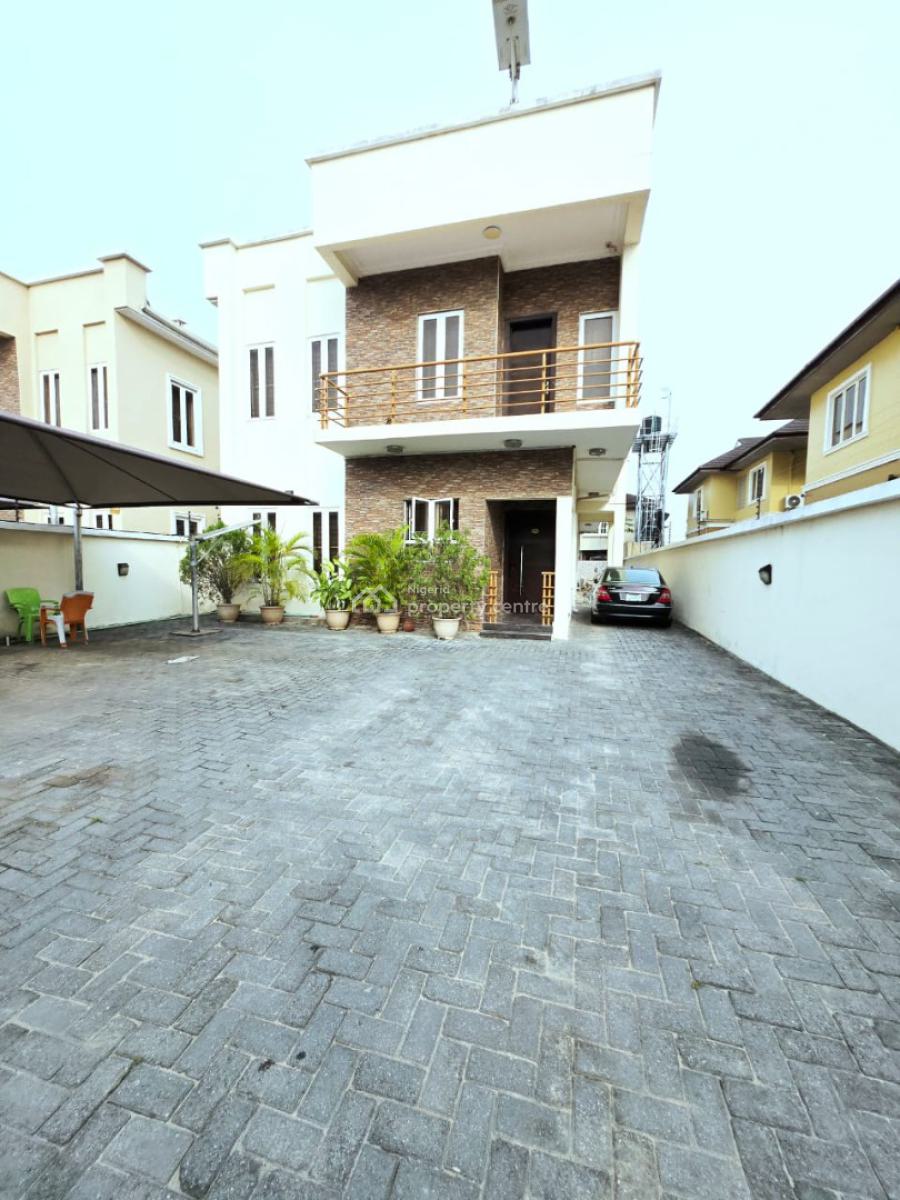 Spacious 5-bedroom Detached House, Lekki Phase 1, Lekki, Lagos, Detached Duplex for Rent