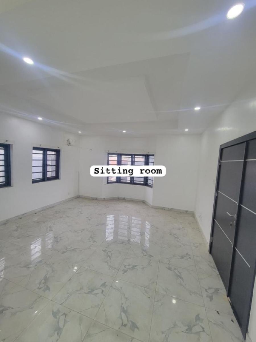 a Neat 2 Bedroom Apartment in a Serene Environment, Freedom Way, Lekki Phase 1, Lekki, Lagos, Flat / Apartment for Rent