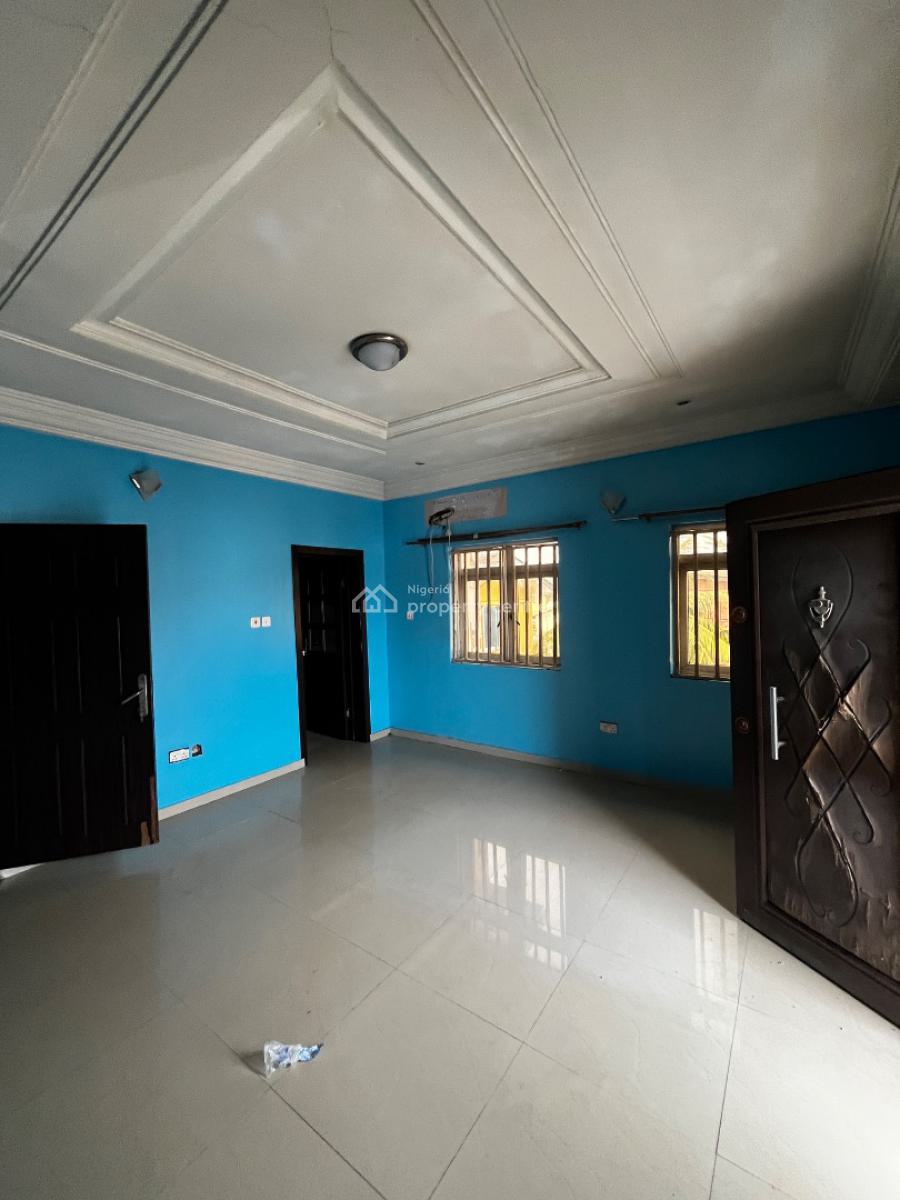 Massive 5 Bedroom Semi Detached Duplex with Bq, Off Ogunlana, Surulere, Lagos, Semi-detached Duplex for Sale