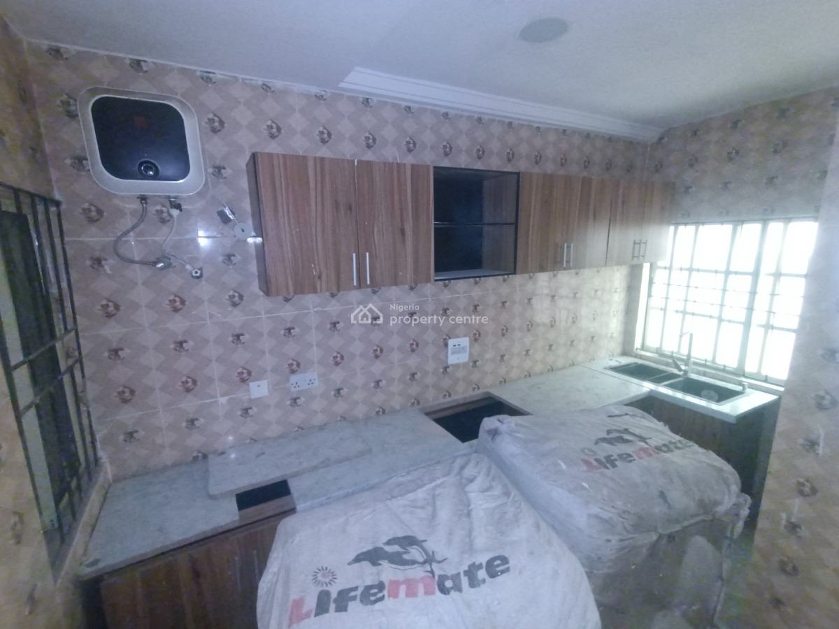 Luxury Spacious 2 Bedroom Apartment, Thomas Estate, Ajah, Lagos, Flat / Apartment for Rent