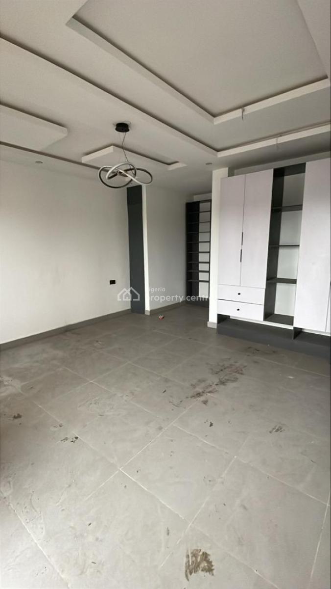 a Fully Finished 4 Bedroom Maisonette with Elevator in a Serene Location, Lekki Phase 1, Lekki, Lagos, Flat / Apartment for Rent