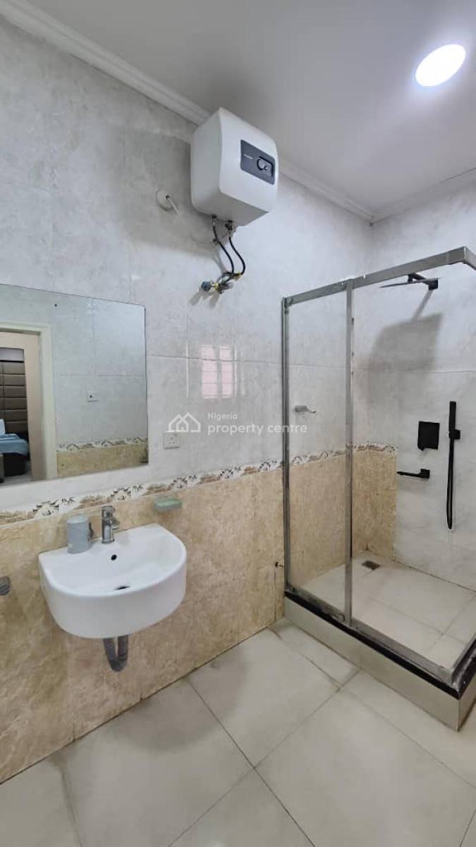 Luxuriously Furnished 2bedroom Apartment in a Serviced Estate, Ologolo, Lekki, Lagos, Ologolo, Lekki, Lagos, Flat / Apartment for Rent