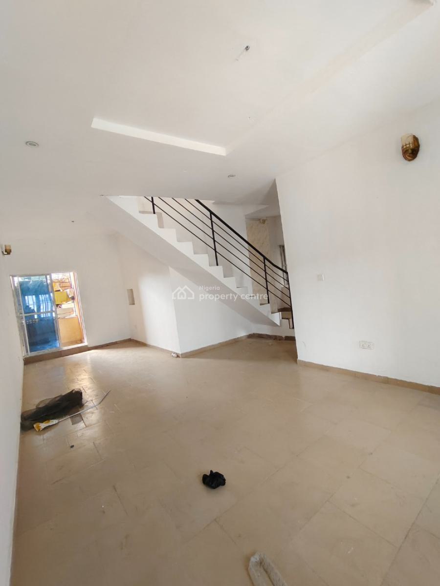4 Bedroom Shared Apartment in a Duplex, Off Abraham Adesanya Scheme 2, Ajah, Lagos, Terraced Duplex for Rent