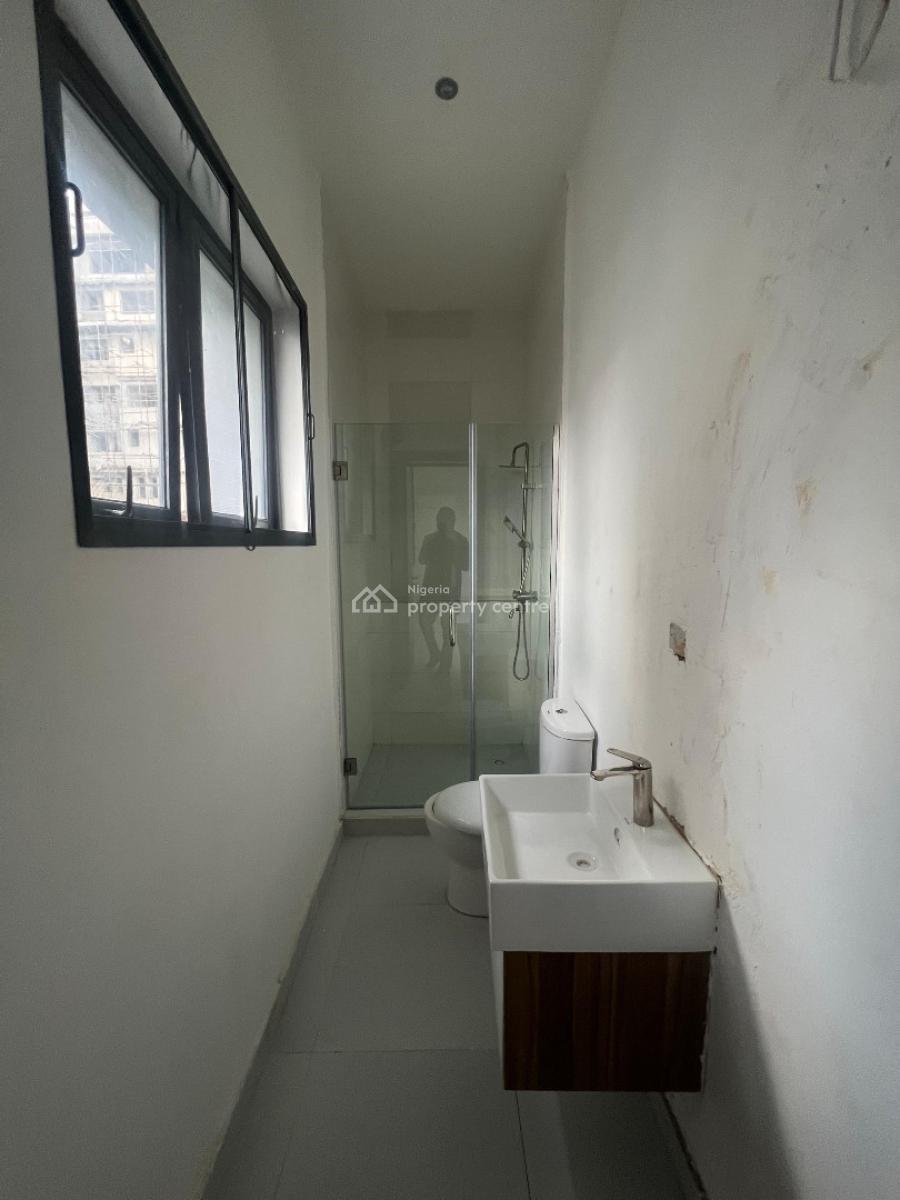 New Spacious 4 Bedroom Townhouse   Fully Serviced, Off Freedom Way, Lekki Phase 1, Lekki, Lagos, Terraced Duplex for Sale